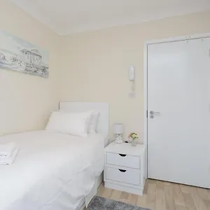 Blackberry - Stylish Self-contained Flats In Soton Centre Apartment Southampton