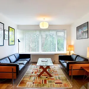 Pass The Keys Quiet Coastal Retreat Inbetween Langland & Caswell Apartment Swansea